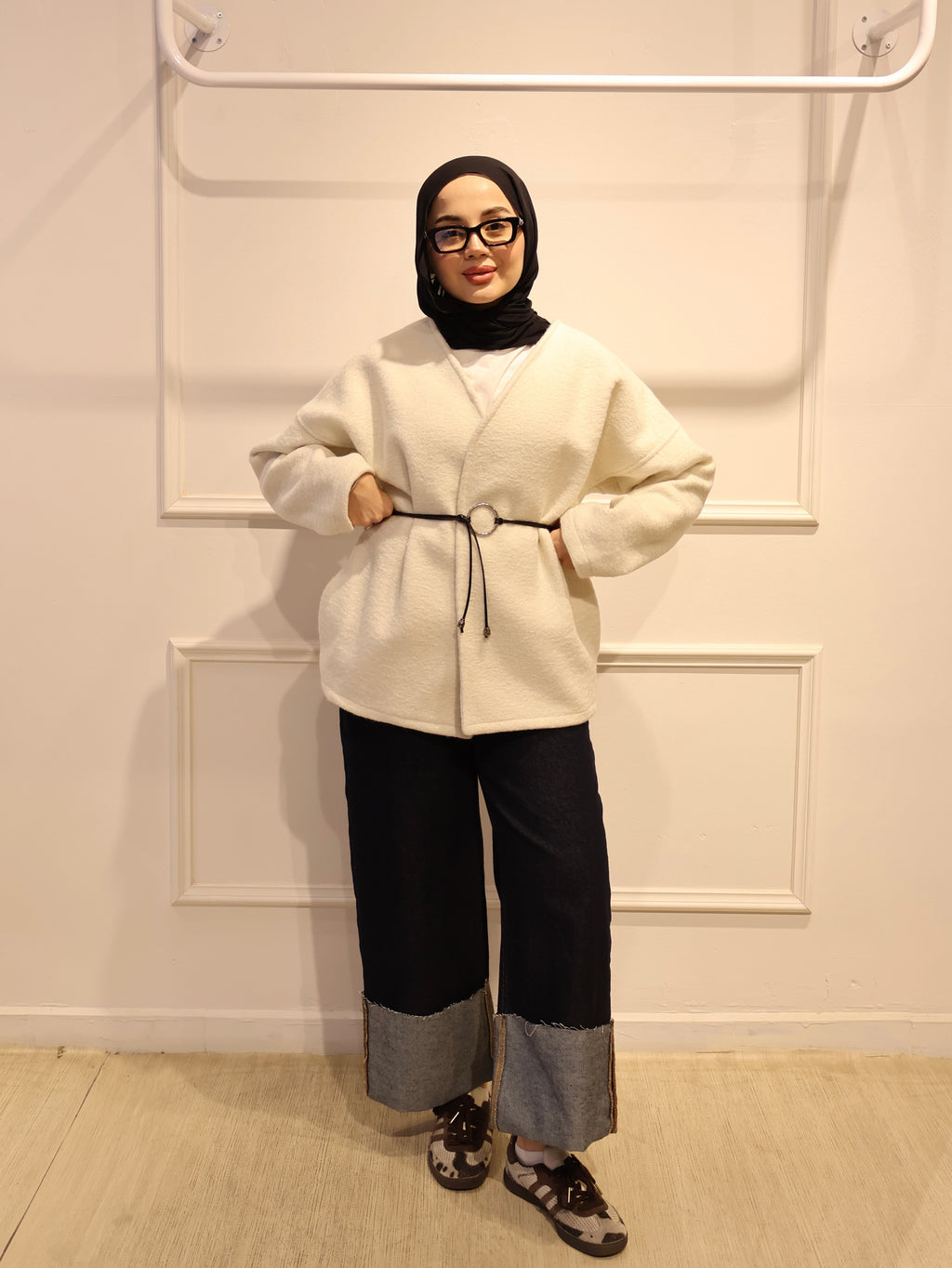 Kemerli Kısa Kaşe Ceket