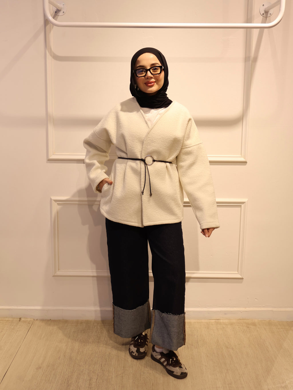 Kemerli Kısa Kaşe Ceket