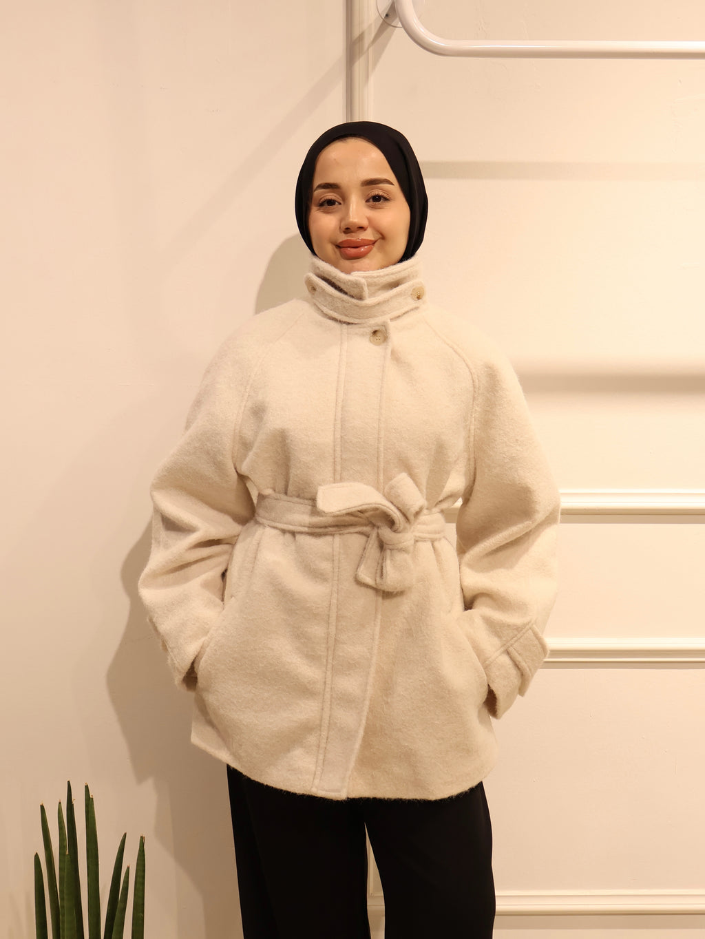 Dik Yaka Kısa Kaban