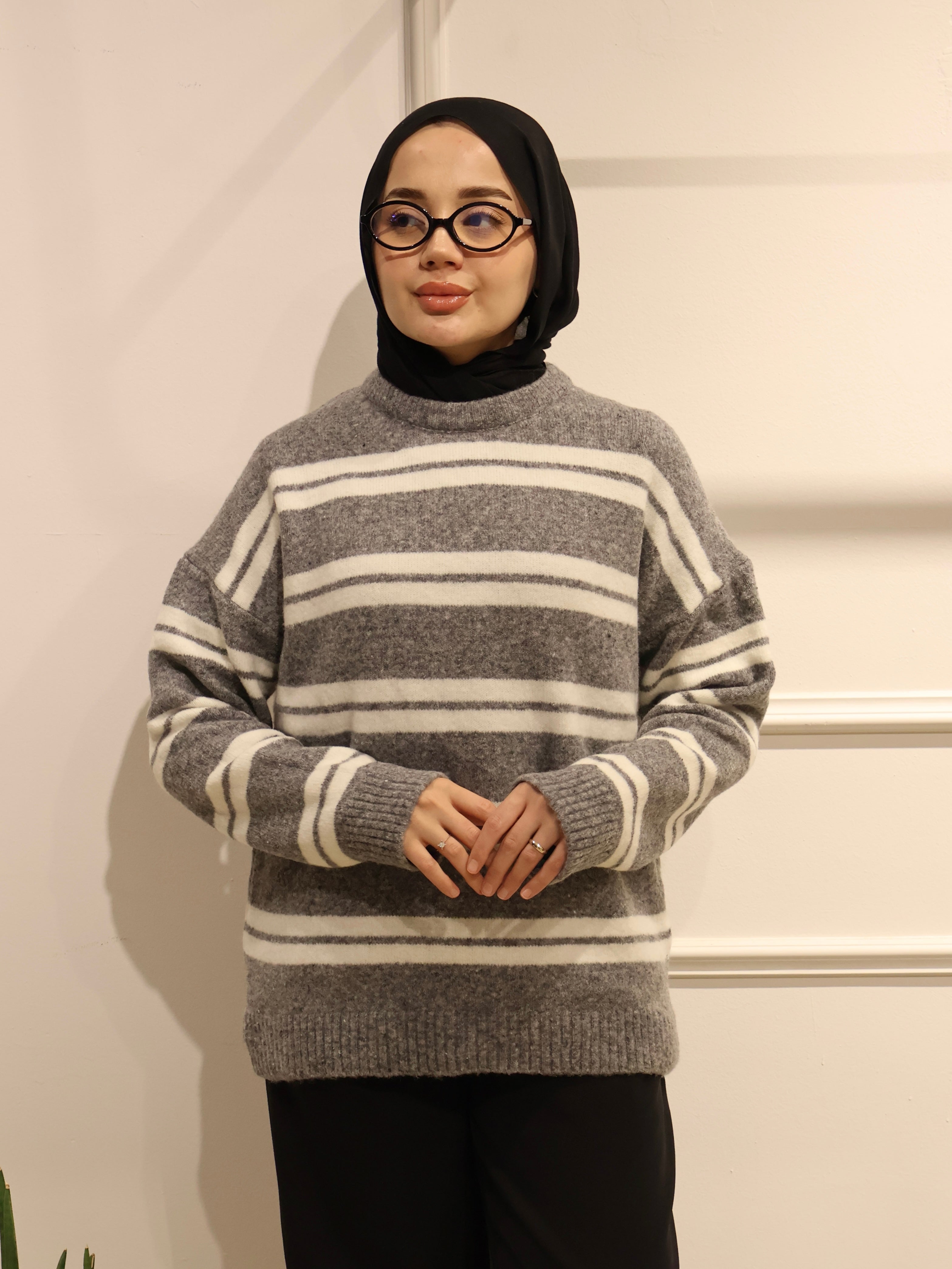 Çizgili Triko Kazak